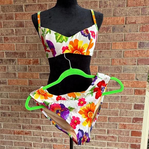 illusions by Cole Other - Floral vintage 80s Illusions by Cole Bikini Set.